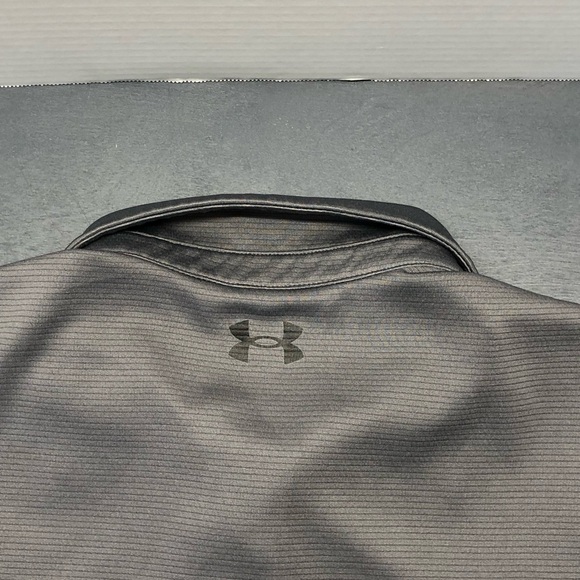 Under Armour Heat Gear Polo Men's Shirt Sz Large Golf Performance Gray - Picture 7 of 8